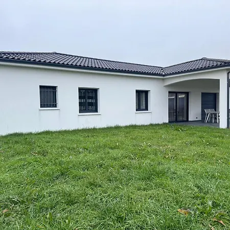 Entiere Villa *