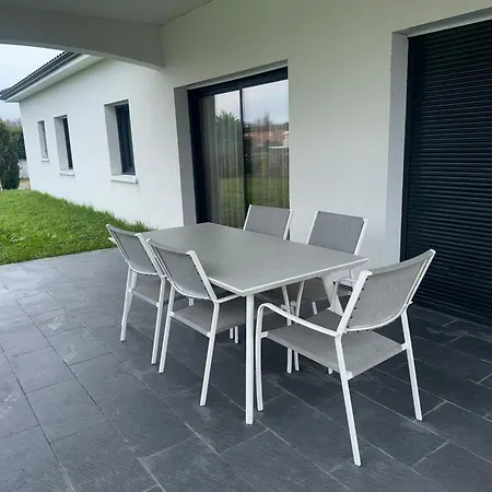 Villa Entiere *